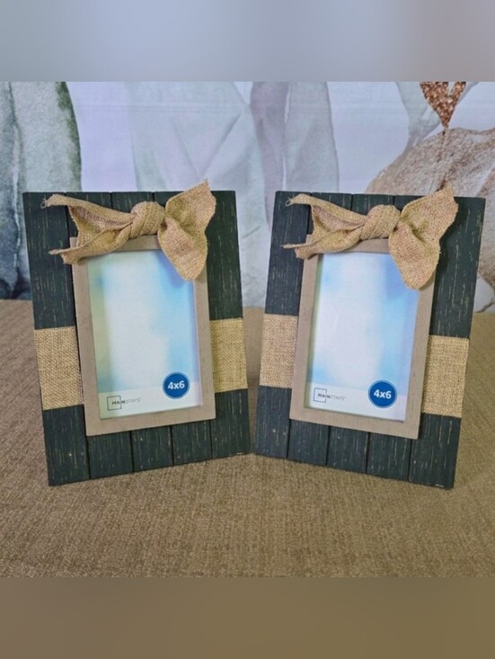 Mainstays Other - Set of 2 Rustic Mainstays 4x6 Photo Frames - Green Wood & Burlap